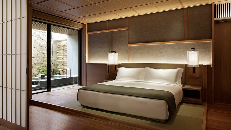 Phòng Suite có suối nước nóng tại Hotel The Mitsui ở Kyoto 