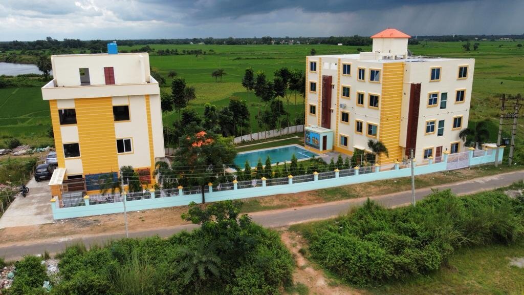 hotel-unique-santiniketan-resort-reviews-bolpur-west-bengal