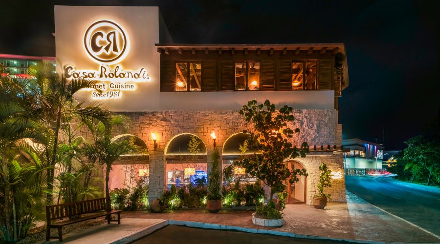 Casa Rolandi by Night