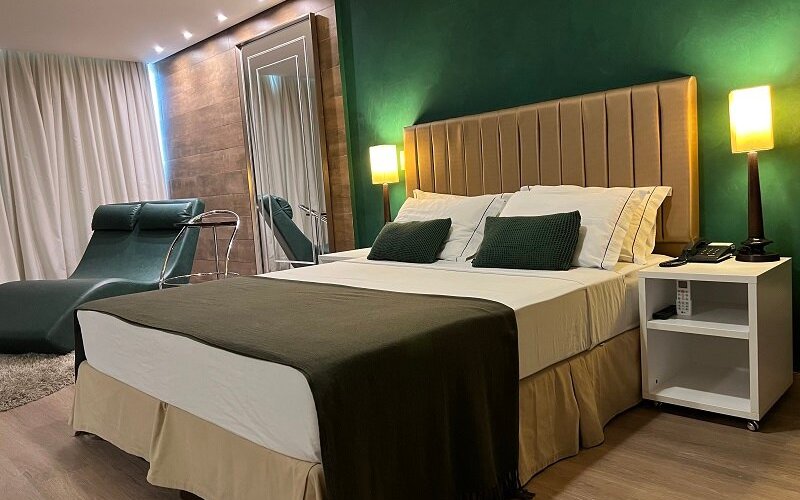 Suíte com hidromassagem.