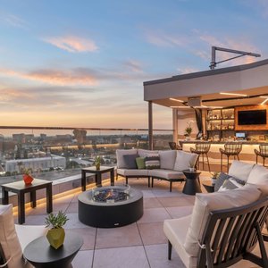 Parkestry Rooftop – Seating Area