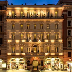 Entrance Hotel Artemide By Night