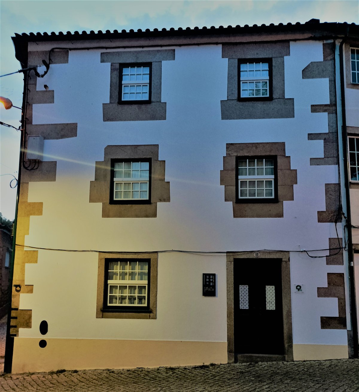 CASA DA PRACA GUEST HOUSE - Prices & B&B Reviews (Pinhel, Portugal)