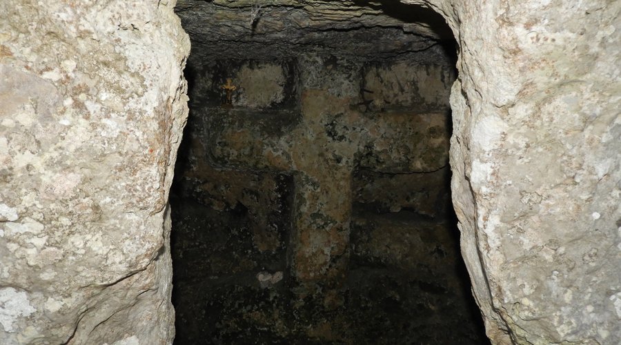 Cella con la croce