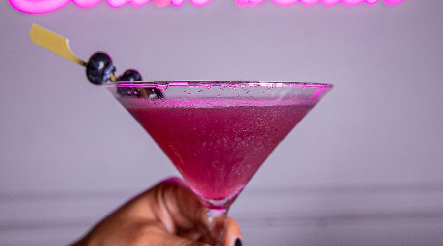 Cafe Americano | Collins