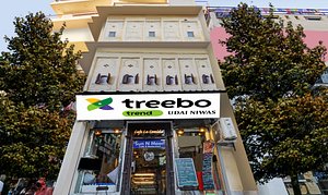 Treebo Trend Udai Niwas in Udaipur, image may contain: Shopping Mall, Shop, City, Neighborhood