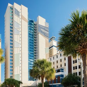 A street view of Courtyard by Marriott Myrtle Beach