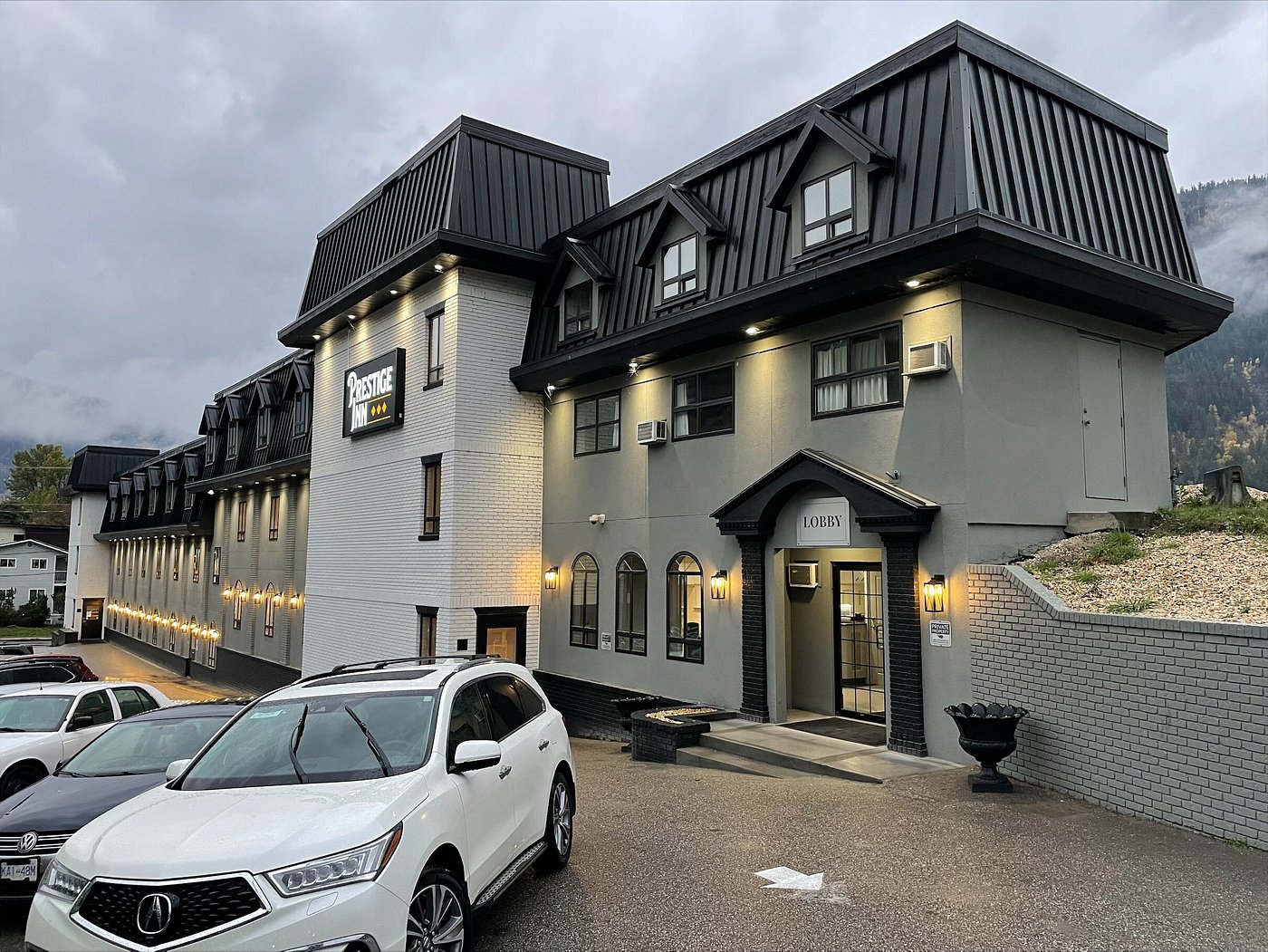 Prestige Inn Nelson (Canada) - tarifs 2023 mis à jour et avis hôtel