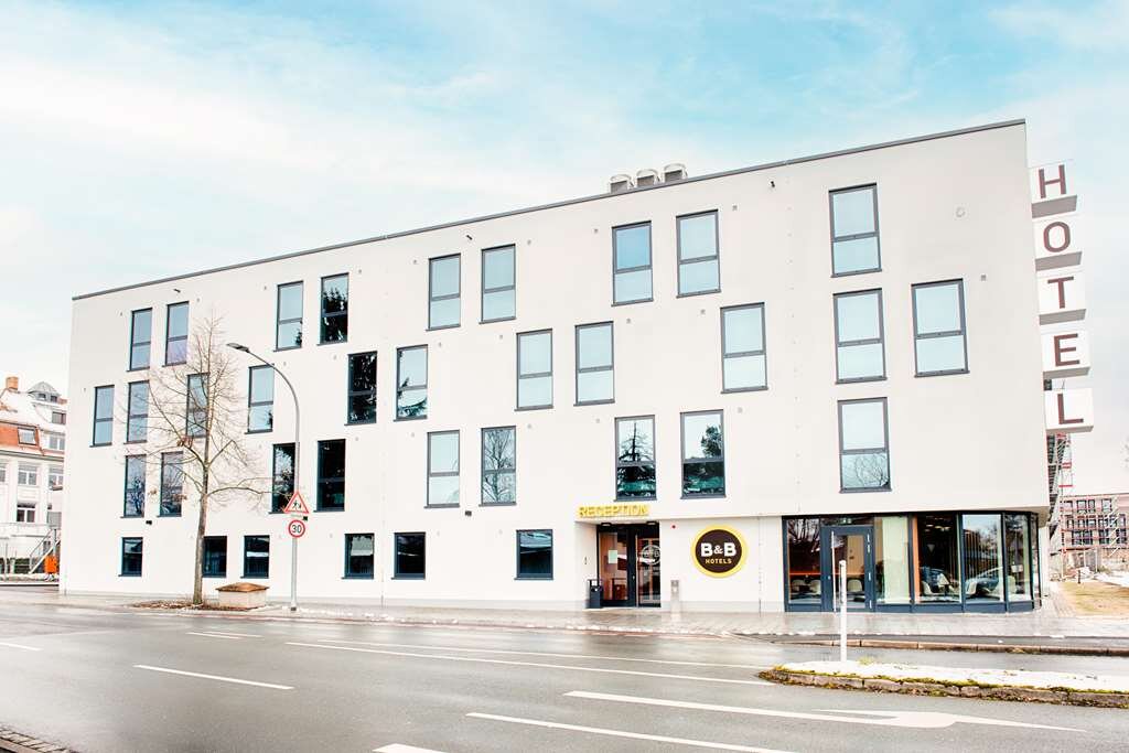 B&B HOTEL BAMBERG $99 ($̶1̶1̶2̶) - Prices & Reviews - Germany