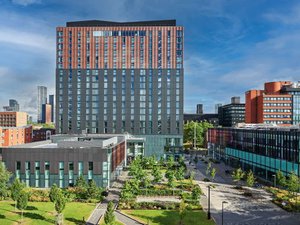 Hyatt House Manchester - Aparthotel in Manchester, image may contain: City, Urban, Office Building, Cityscape