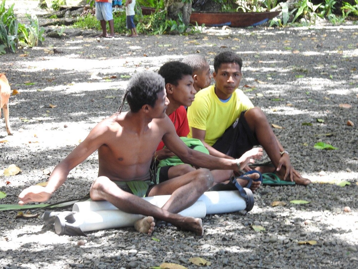 alotau day tours