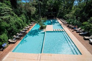Piscina e praia