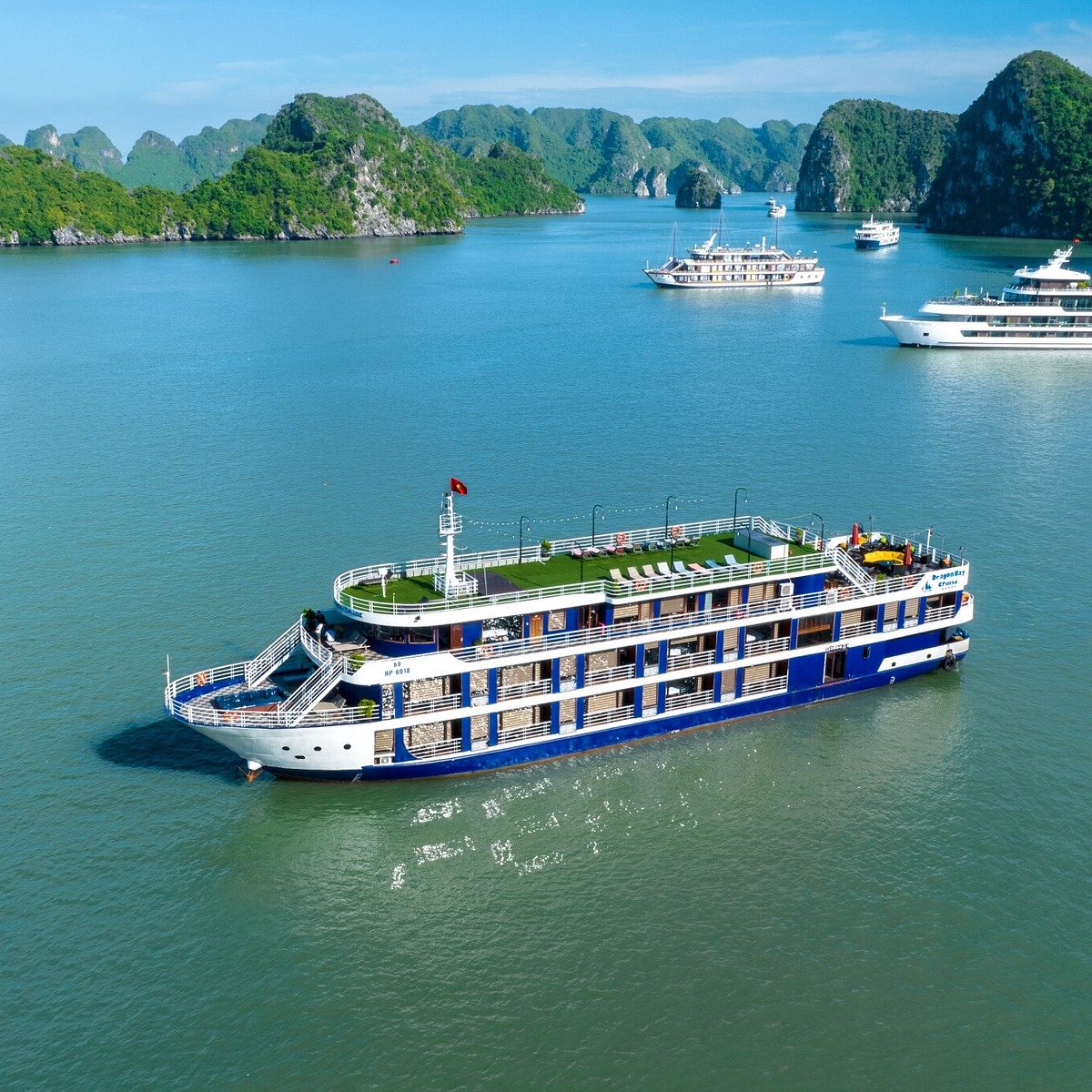 halong bay cruise how to book