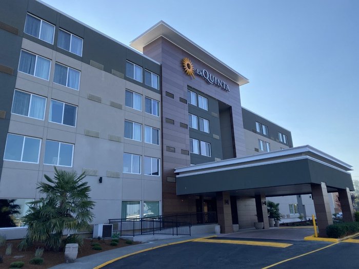 LA QUINTA INN & SUITES BY WYNDHAM TACOMA - SEATTLE $88 ($̶1̶6̶9̶) - Updated  2023 Prices & Hotel Reviews - WA