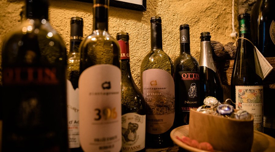 Selezione di vini DOC Valle d'Aosta