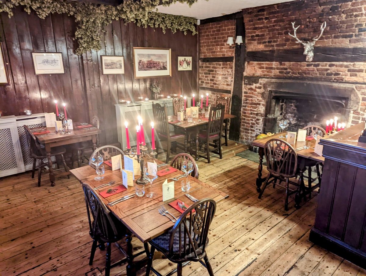 THE BLACK HORSE PUB AT PLUCKLEY - Menú, Precios y Restaurante Opiniones ...