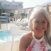 HelenAlmond010