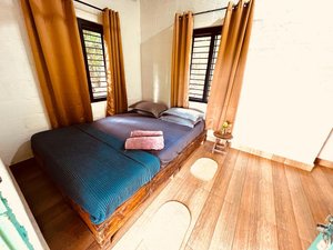 Room & Suite