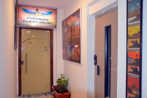 Pyramids Guest House in Giza