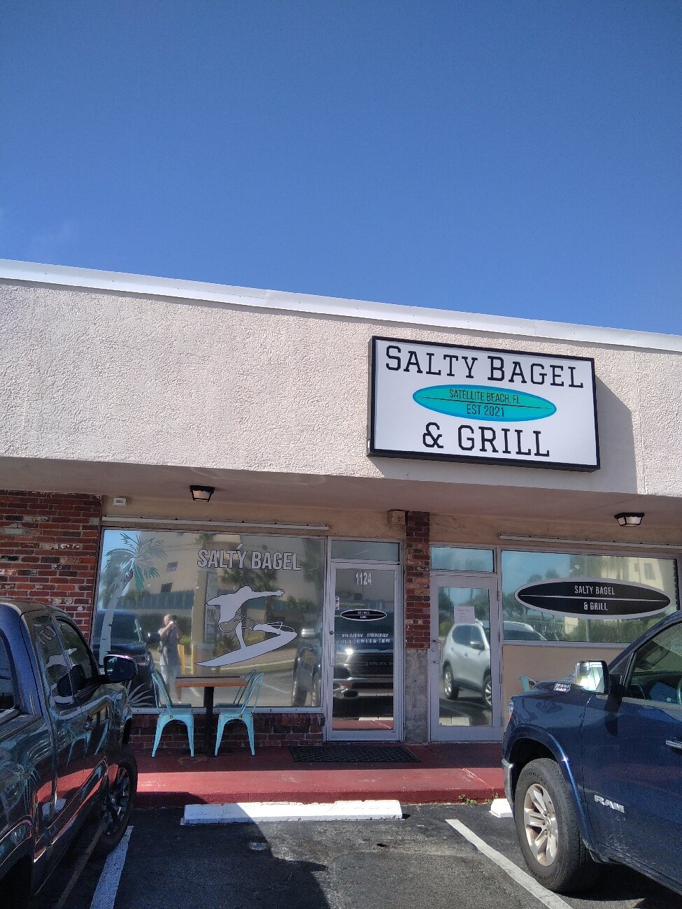 Salty Bagel Satellite Beach: A Local Gem for Bagel Lovers