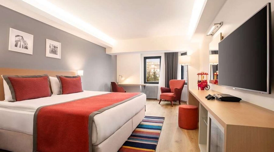 Guest room