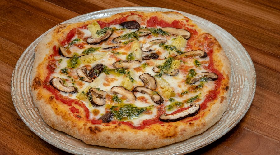 Neapolitan Veggie Pizza