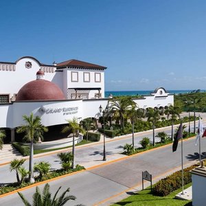 THE 10 BEST Hotels in Puerto Morelos for 2023 (from C$57) - Tripadvisor