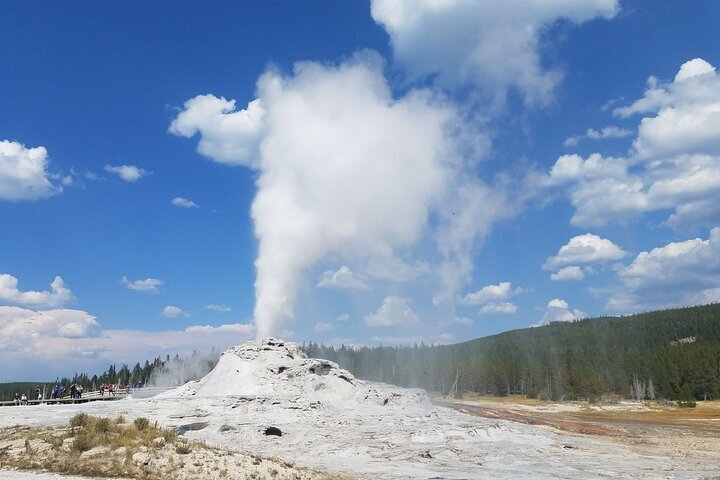 2024 Yellowstones Upper Geyser Basin A Self Guided Audio Tour Yellowstone National Park 4880