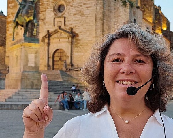 2023 Guided tour in Trujillo at Sunset 