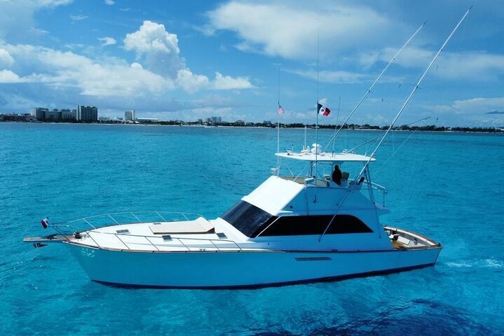 2024 Private Full-Day Tour by Yatch in Cancún