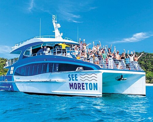 day tour to moreton island