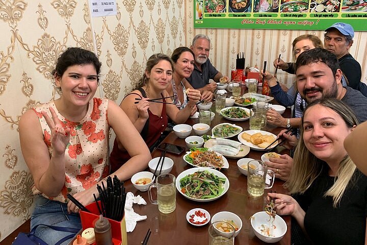 backstreet food tour hanoi