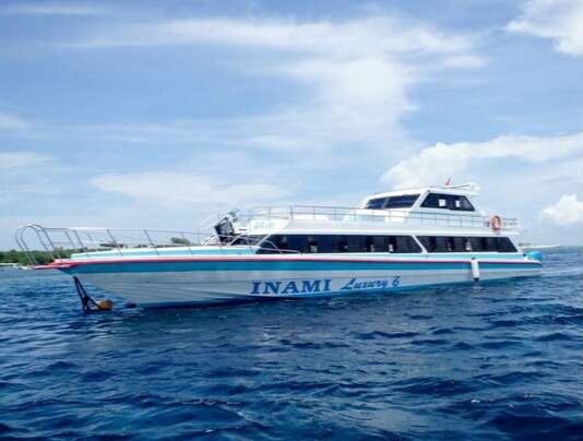 Fast Boat To Nusa Penida And Padang Bay (Gili Trawangan, Indonesia ...