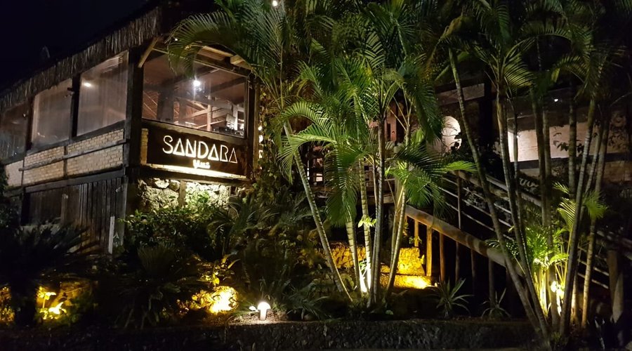 Sandara entrada principal. 