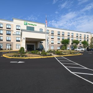 The Beautiful Holiday Inn Frederickburg!