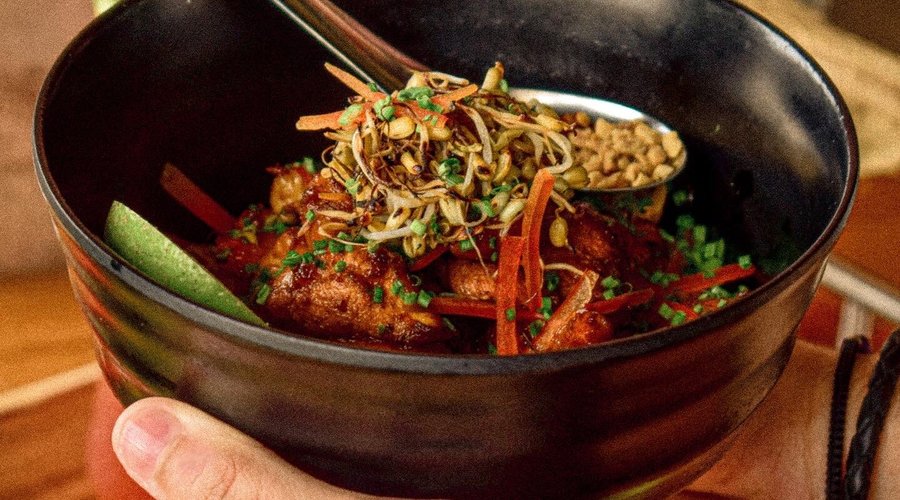 NUESTRO PLATO INSIGNIA, PAD THAI. ❤️‍🔥🛺