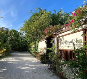 Isle Royal Inn in Fuvahmulah