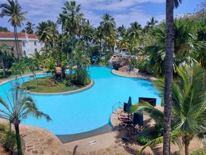 white sands hotel mombasa