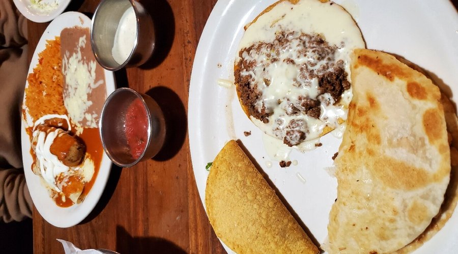 El Azteca
