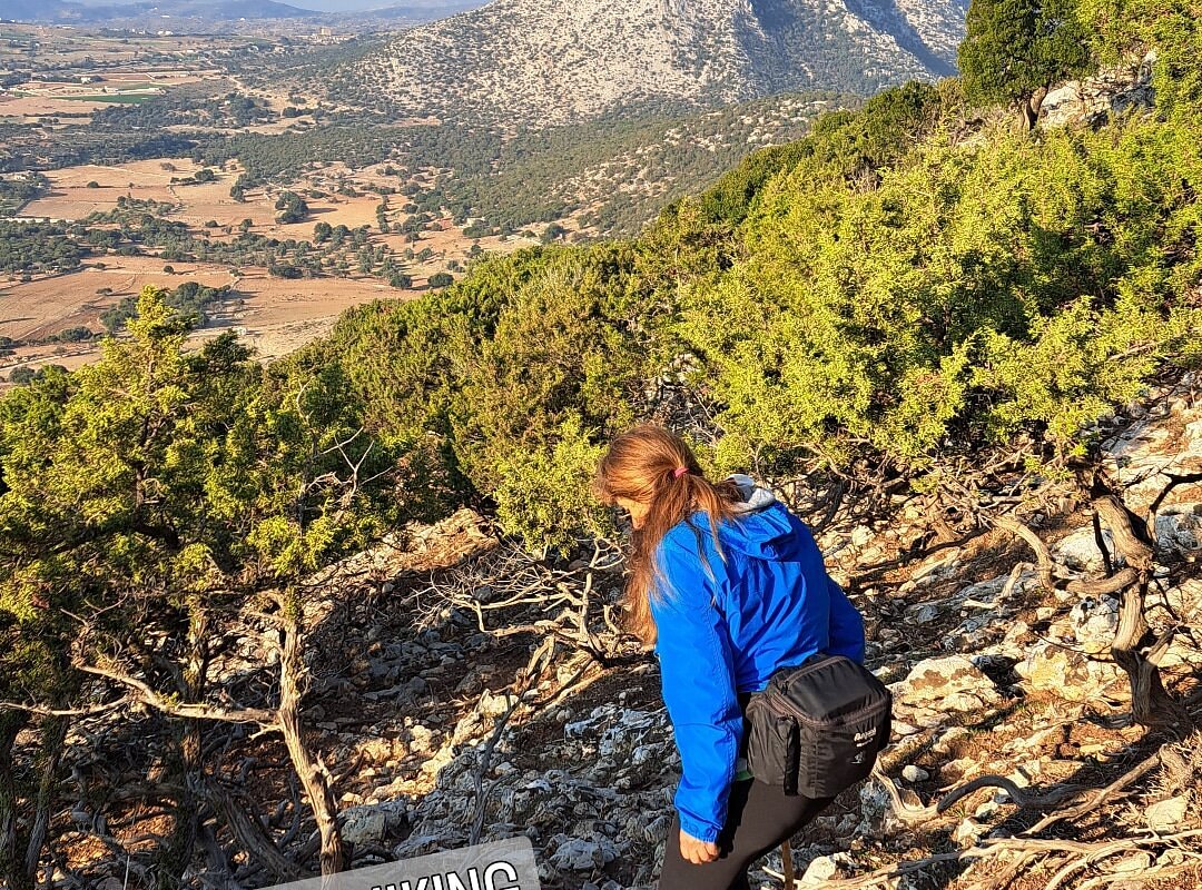 naxos hiking tour