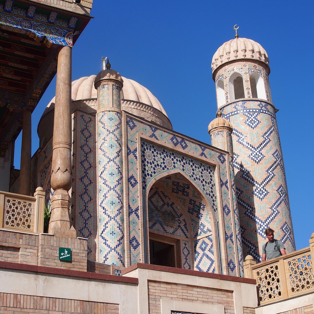 جولة في جامع حضرة خضر
