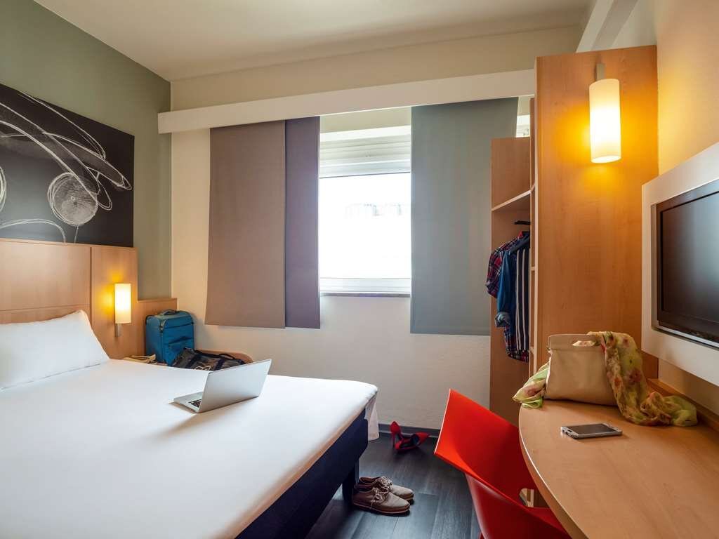 IBIS MILANO CENTRO $155 ($̶2̶1̶0̶) - Updated 2023 Prices & Hotel ...