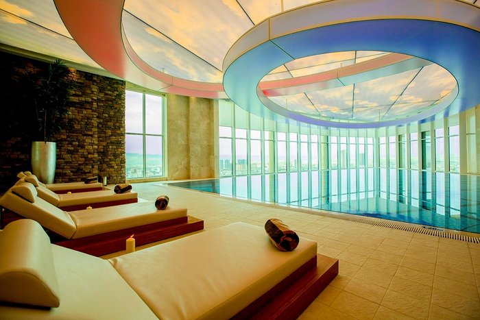 Grand Millennium Hotel Sulaimani Pool Pictures & Reviews - Tripadvisor