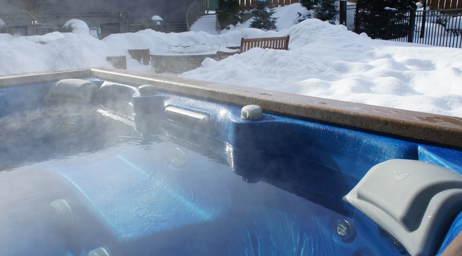 Spas extérieurs ouverts à l'année