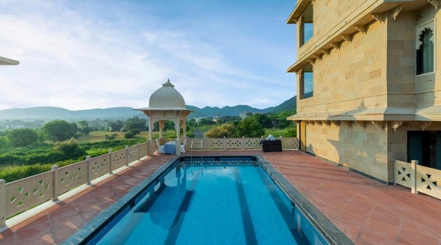 Fuhaar Swimming Pool