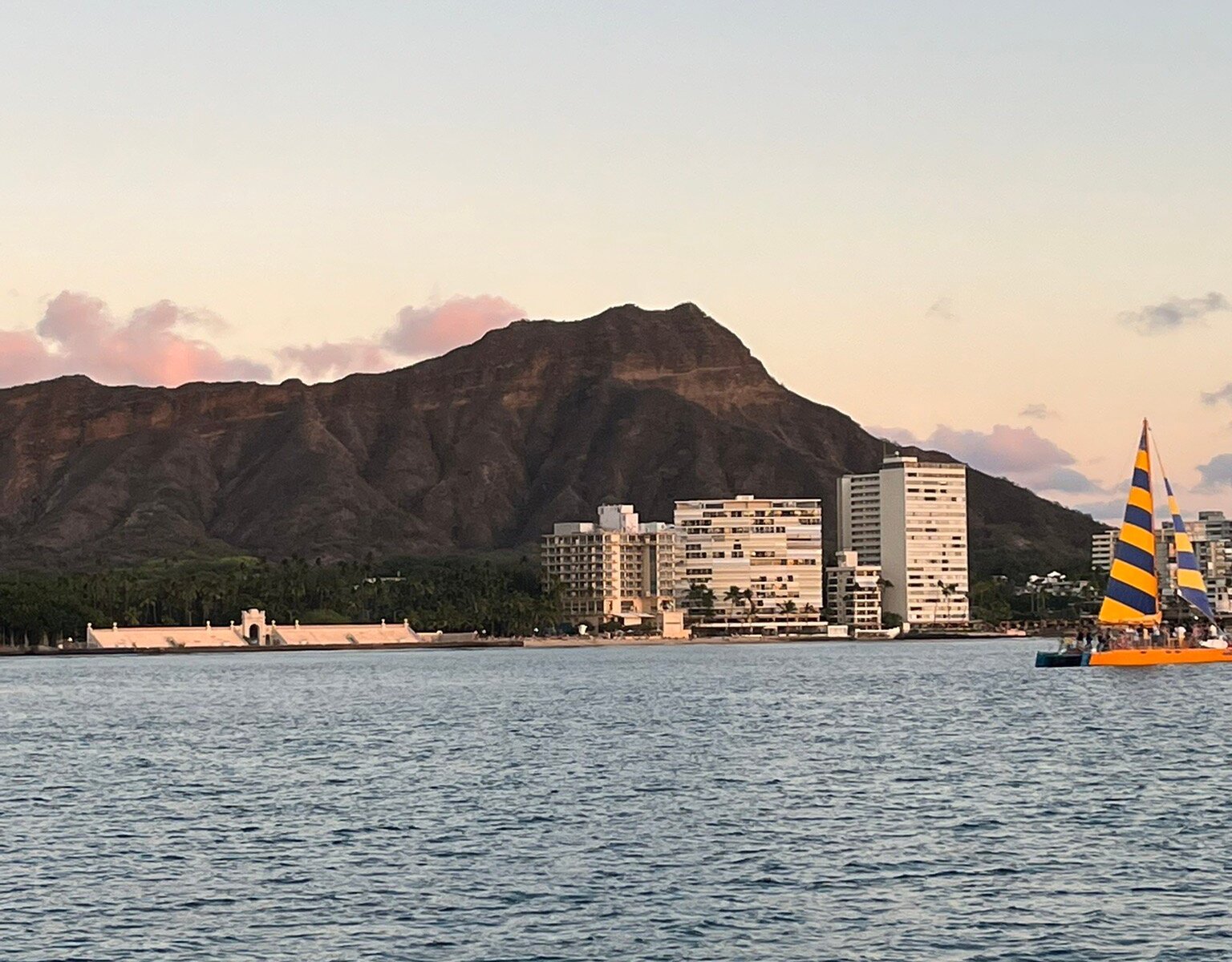 na hoku catamaran honolulu