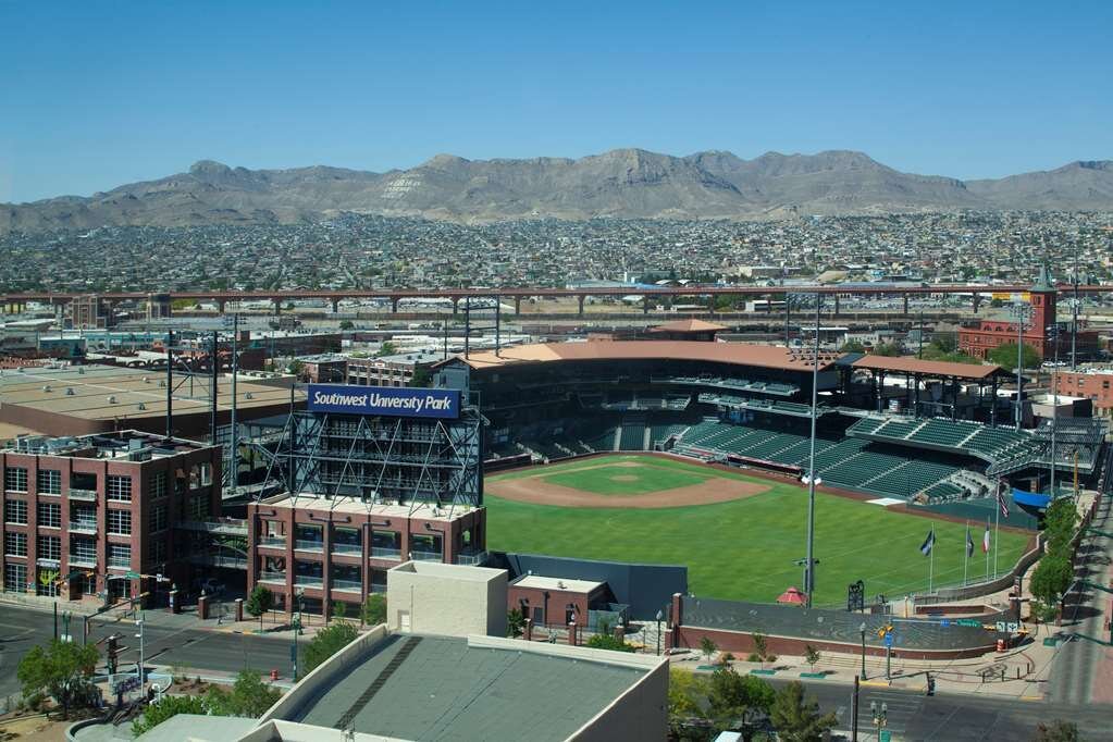 DOUBLETREE BY HILTON HOTEL EL PASO DOWNTOWN $118 ($̶1̶7̶5̶) - Prices ...