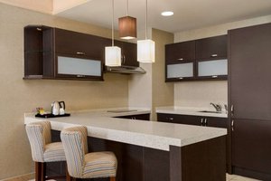 Room & Suite