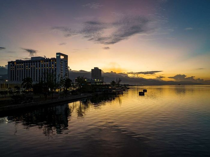 ROK HOTEL KINGSTON, TAPESTRY COLLECTION BY HILTON - Updated 2022 (Jamaica)