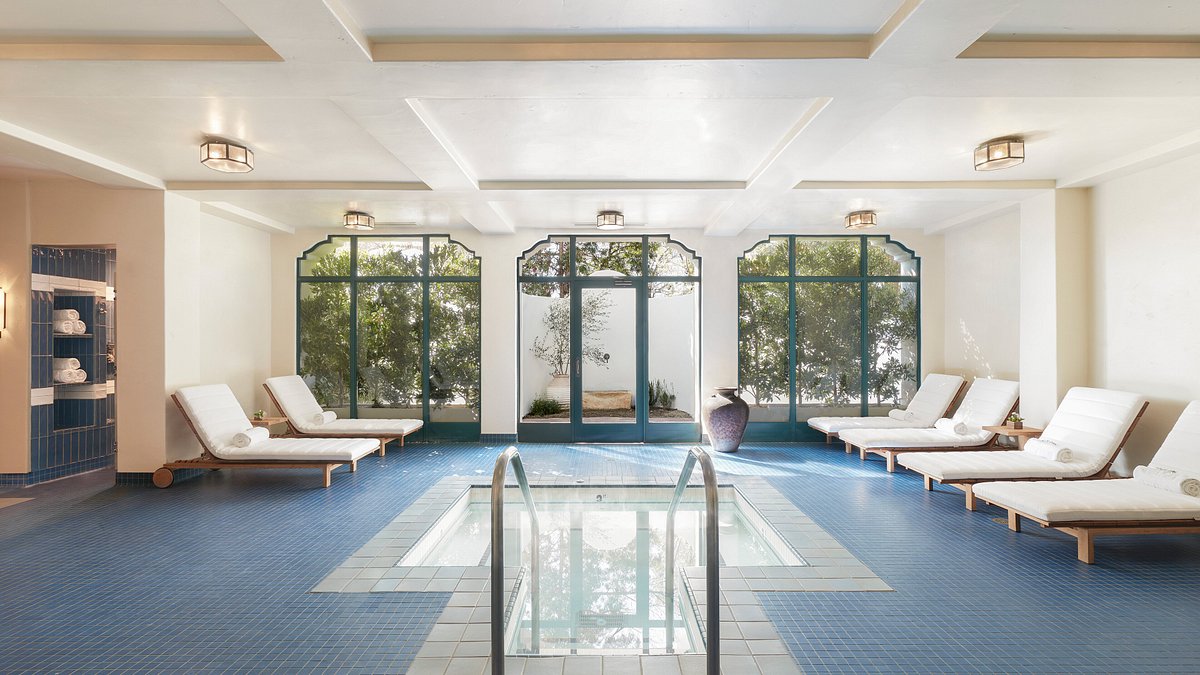 Spa pool at Ojai Valley Inn in Ojai, California